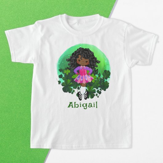 アイリッシュダンスセントパトリックの日の緑のシャムロック Tシャツ