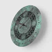 アイリッシュノットデザイン ラウンド壁時計 (傾斜)