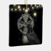 アイリッシュパーソナライズされたケルト十字とクロウモリガン セラミックオーナメント (右)