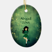 アイリッシュパーソナライズされたダンスブラックヘアクリスマス セラミックオーナメント (裏面)