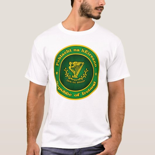 アイリッシュメダリオンアパレル Tシャツ (正面)