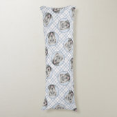 アイリッシュ絵を描ウルフハウンドのグレーオリジナルドッグアート ボディピロー (正面縦)