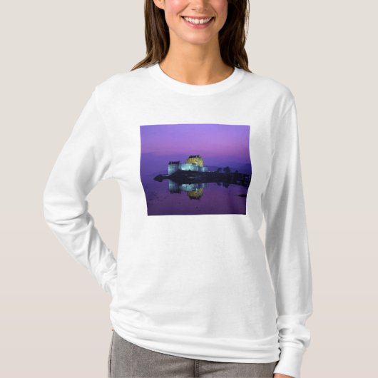 アイリーン・ドナン城, スコットランド, ハイランド地方 Tシャツ (正面)