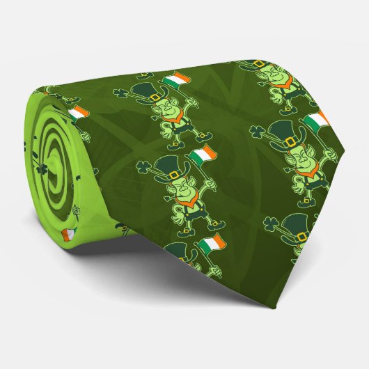 アイリ誇りを持ったッシュ国旗を振るレプレシャン ネクタイ (ロール)