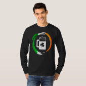 アイルランドおもしろい国旗St Patrickの日ビール飲み Tシャツ (正面フル)