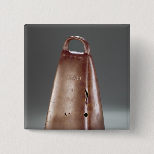 アイルランドからのClogherの鐘、 缶バッジ (正面)