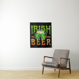 アイルランドに行くことができてビールが飲めて幸せ Funny タペストリー