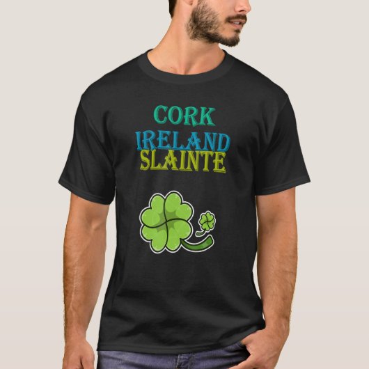 アイルランドのコルクSt patty's day皮肉ジョー Tシャツ (正面)