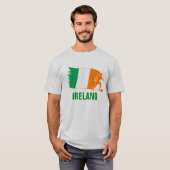 アイルランドのサッカーの旗 Tシャツ (正面フル)