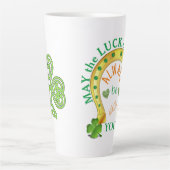 アイルランドのシャムロック・ホースシューの幸運 カフェラテマグ (正面)