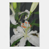 アイルランドのデザイン – ブラスとフラワーコレクション キッチンタオル (縦)