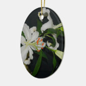 アイルランドのデザイン – ブラスとフラワーコレクション セラミックオーナメント (左)