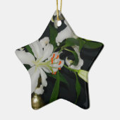 アイルランドのデザイン – ブラスとフラワーコレクション セラミックオーナメント (左)