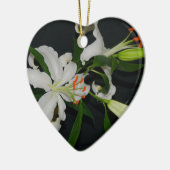 アイルランドのデザイン – ブラスとフラワーコレクション セラミックオーナメント (左)