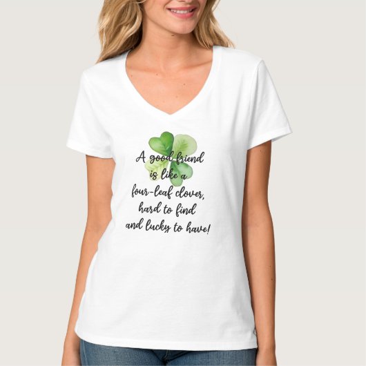 アイルランドの伝統的な祝福 四つ葉のクローバー デザイン Tシャツ (正面)