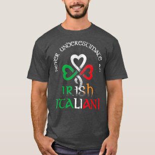 アイルランドの国旗を決してイタリアン過小評価しない Tシャツ