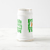 アイルランドの女子の飲みチーム ビールジョッキ (中央)