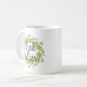 アイルランドの少女のシャムロックのリース コーヒーマグカップ (正面左)