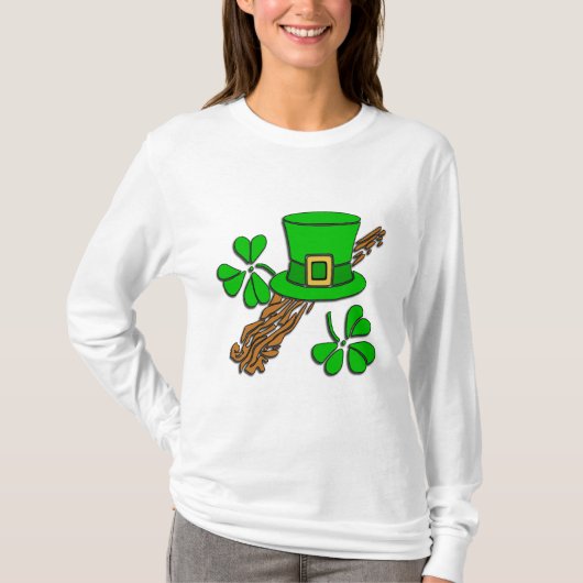 アイルランドの帽子およびシャムロック Tシャツ (正面)