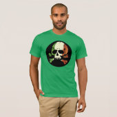 アイルランドの旗のスカルの平野 Tシャツ (正面フル)