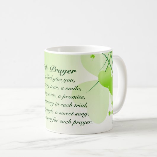 アイルランドの祈りの言葉とシャムロックとハートマグ コーヒーマグカップ (正面右)