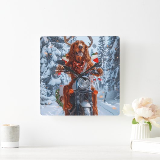 アイルランドの赤いセッタードウッグにオートバイのクリスマスに乗る スクエア壁時計 (ホーム)