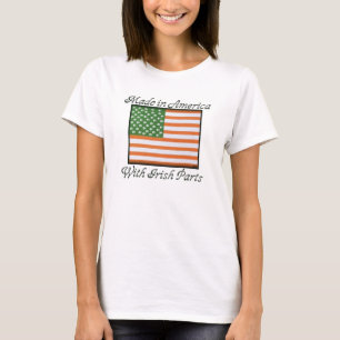 アイルランドの部品が付いているアメリカで作られる Tシャツ