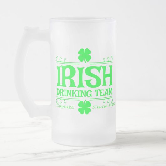 アイルランドの飲みチームをパーソナライズ フロストグラスビールジョッキ (左)