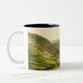 アイルランドカウンティアントリムヴィンテージシーン ツートーンマグカップ (左)