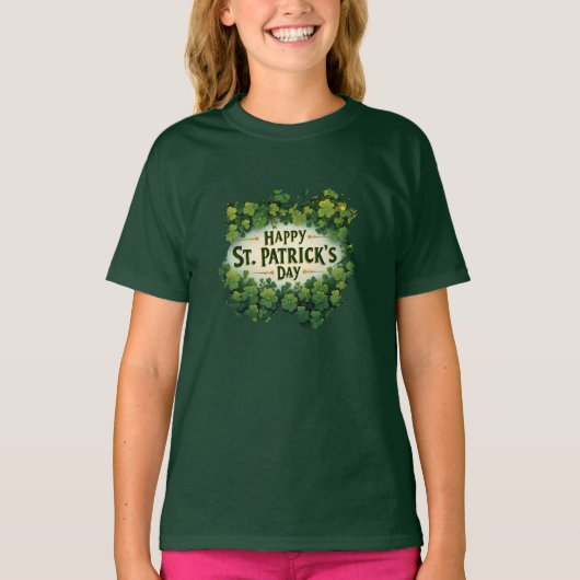 アイルランドシャムロックのお祝いデザイン Tシャツ (正面)