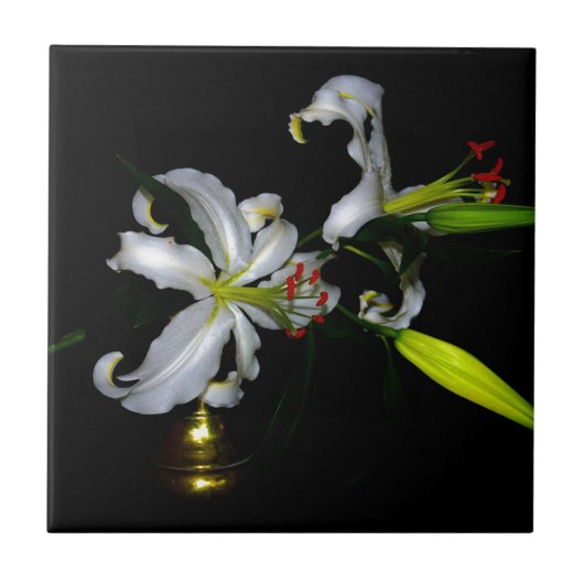 アイルランドデザイン – ブラスとフラワーデザイン タイル (正面)