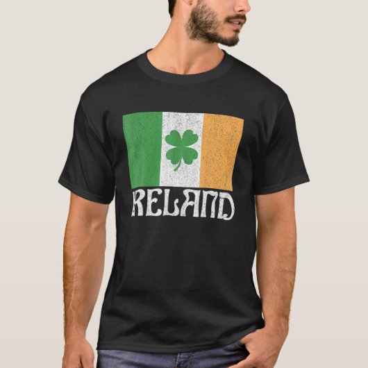 アイルランドレトロアイルランド国旗アイルランドSt patricks dayウォム Tシャツ (正面)
