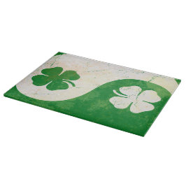 アイルランド人のSt patricks dayのシャムロックのデザイン カッティングボード
