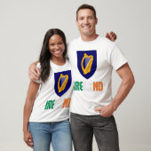 アイルランド国旗とコート・オブ・アームズ Tシャツ (ユニセックス)