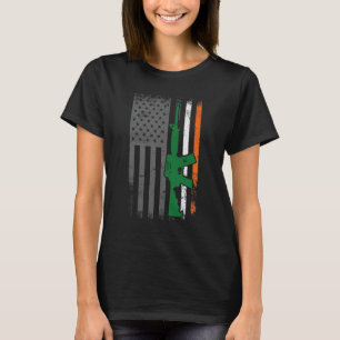 アイルランド国旗のガンガン聖パトリックの日 Tシャツ