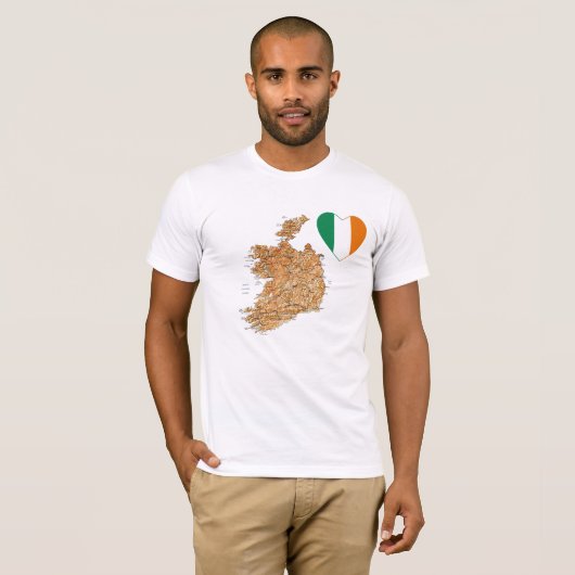 アイルランド国旗のハートと地図Tシャツ Tシャツ (正面フル)
