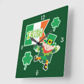 アイルランド国旗のレプラシャン スクエア壁時計 (傾斜)