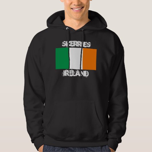 アイルランド国旗を持つスケリーズ パーカ (正面)