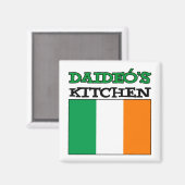 アイルランド国旗を持つダイデオのキッチン マグネット (正面/裏面)