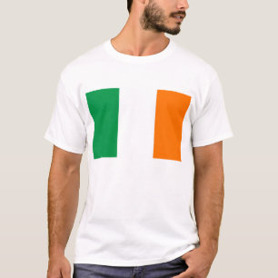 アイルランド国旗を持つTシャツ Tシャツ