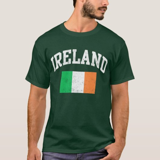 アイルランド国旗ヴィンテージSt patricks day Tシャツ (正面)