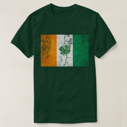 アイルランド国旗動揺してのシャムロック Tシャツ (デザイン正面)