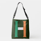 アイルランド国旗cbbcntに覆われたHモノグラム クロスボディバッグ (裏面)