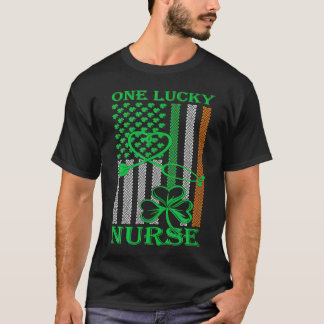 アイルランド系アメリカ人の旗 聖パトリックの日 一人の幸運な看護婦 Tシャツ