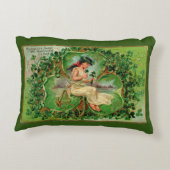 アイルランド訛り枕のシャムロック アクセントクッション (裏面)