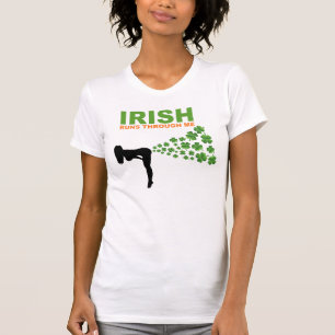 アイルランド語は私を通って走ります Tシャツ