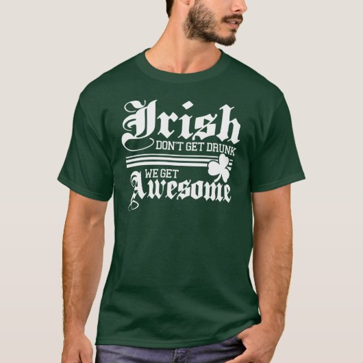 アイルランド語は素晴らしく!なります!! Tシャツ (正面)