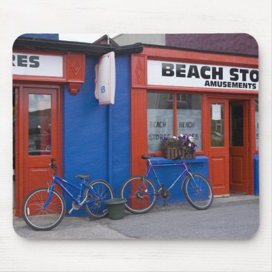 アイルランド、ストランドヒルの自転車が置かれた店舗前 マウスパッド (正面)