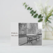 アイルランド・ダブリンのセント・パトリック大聖堂のベンチ ポストカード (スタンド正面)