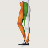 アイルランド レギンス (左)